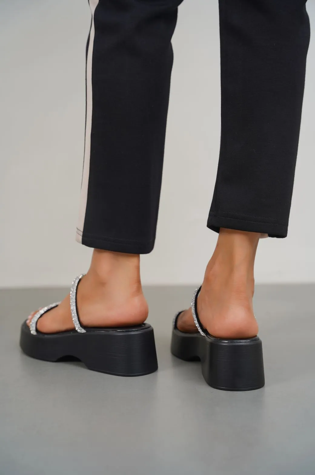 PARTY PLATFORMS